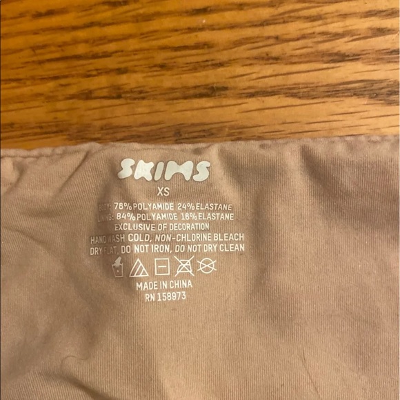 Skims Bandeau Top - Picture 4 of 4